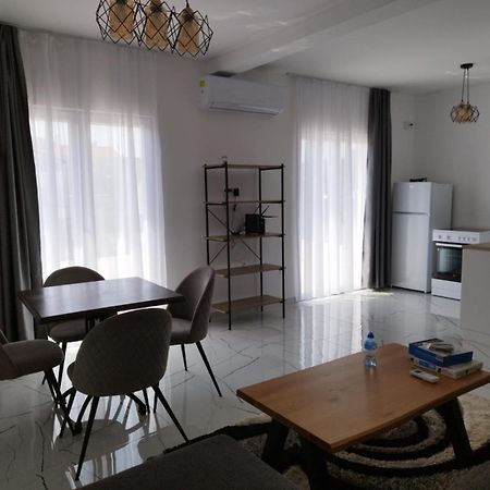 Apartmani Srdanovic Tivat Zewnętrze zdjęcie
