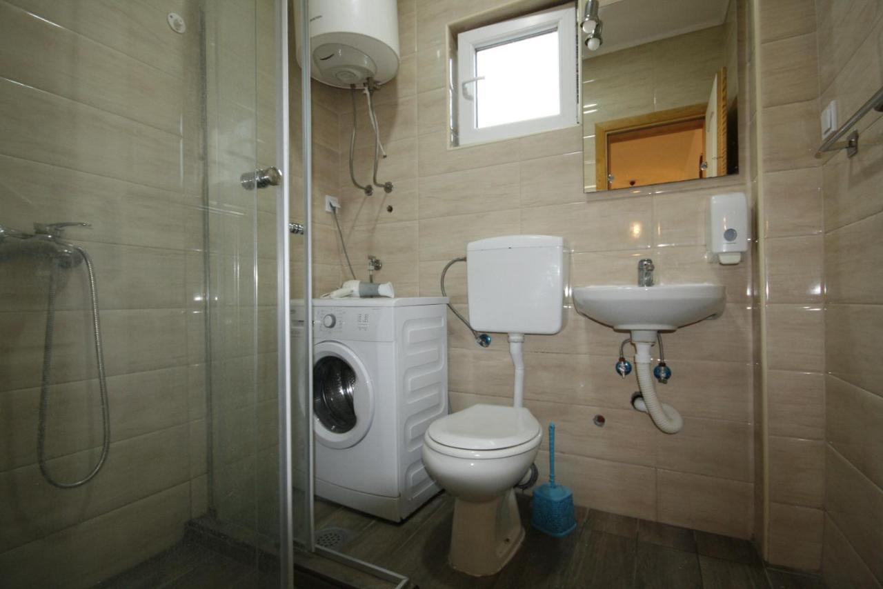 Apartmani Srdanovic Tivat Zewnętrze zdjęcie