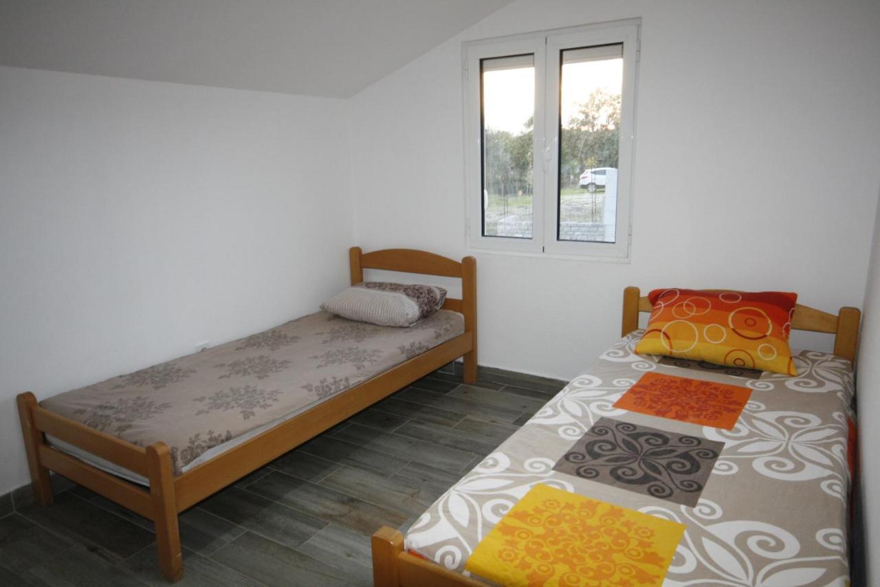 Apartmani Srdanovic Tivat Zewnętrze zdjęcie