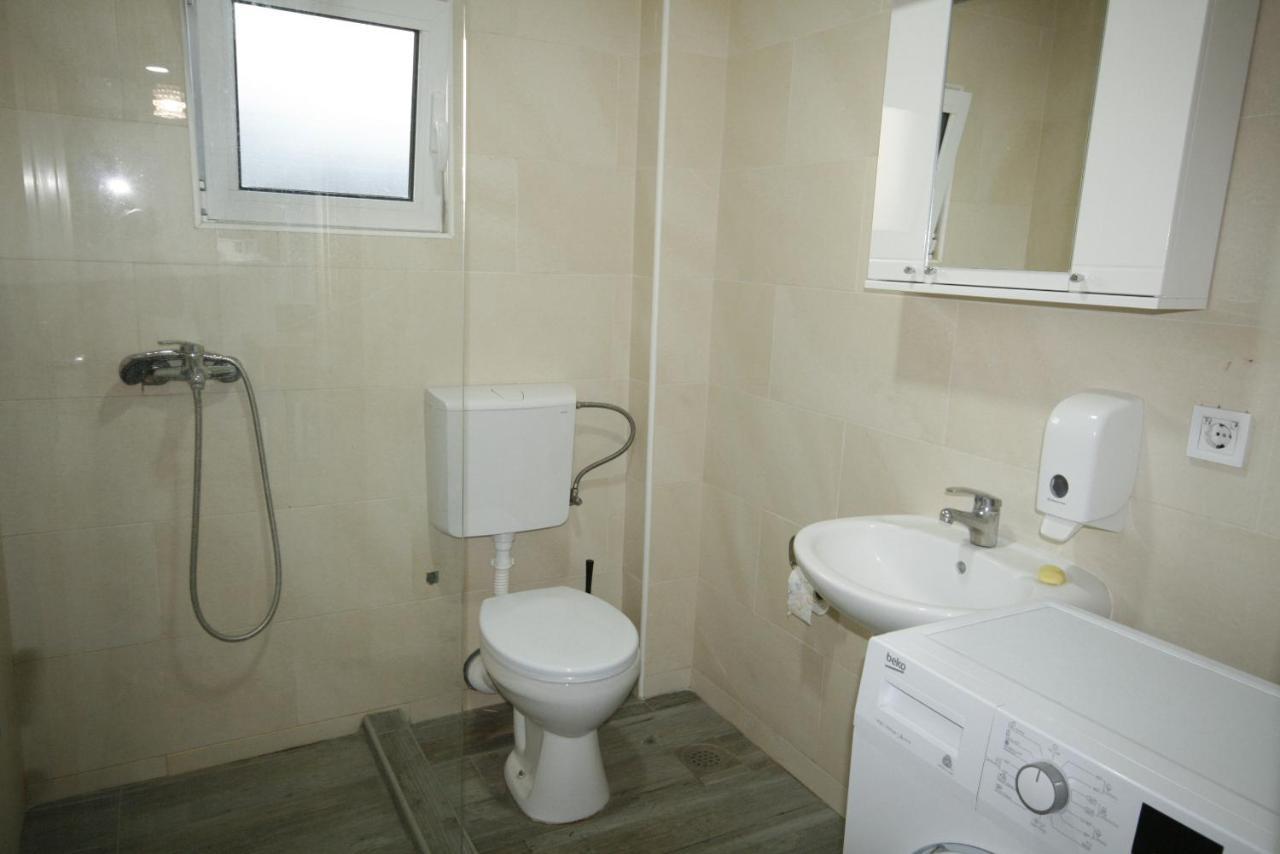 Apartmani Srdanovic Tivat Zewnętrze zdjęcie
