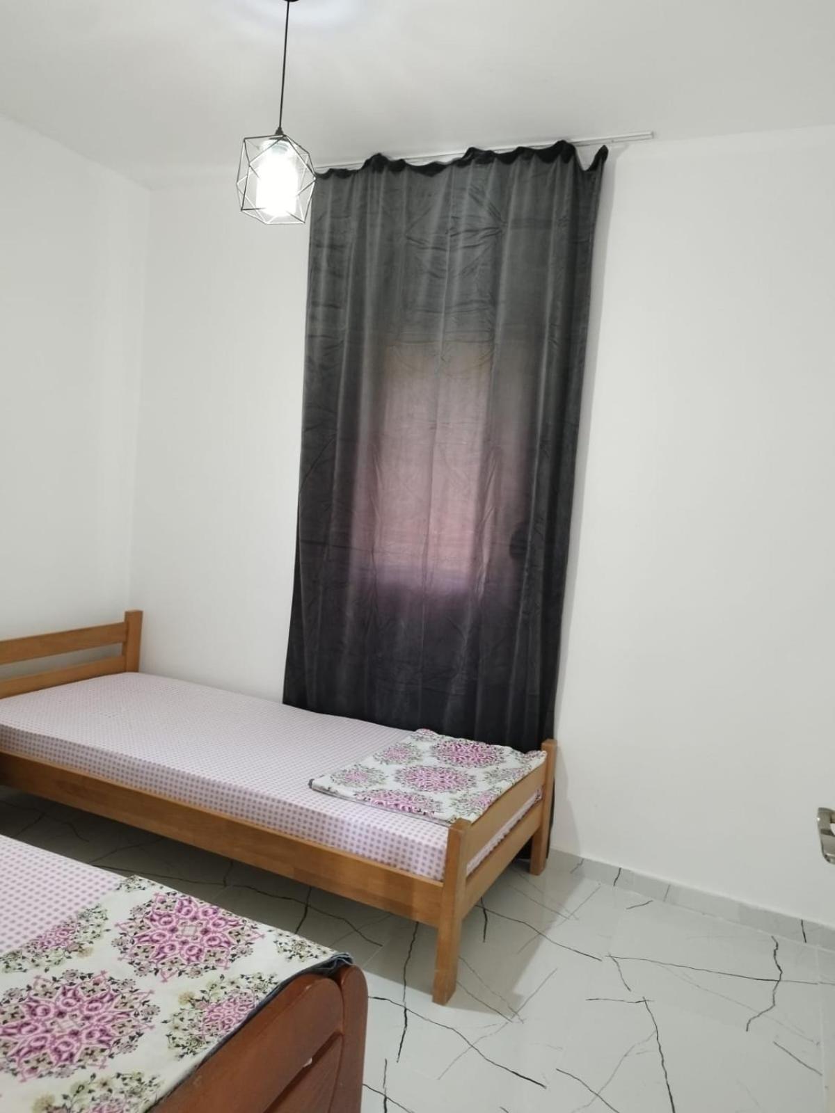Apartmani Srdanovic Tivat Zewnętrze zdjęcie